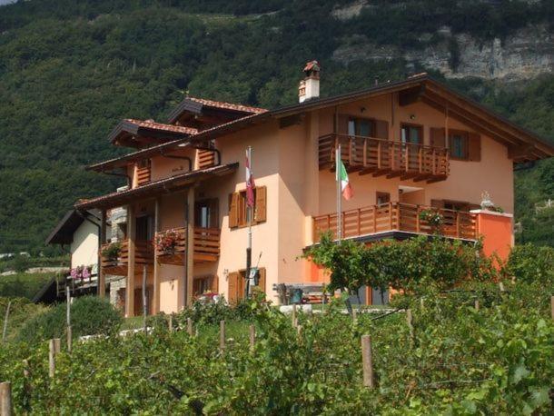 Agritur Le Pergole Villa Lagarina Exterior foto